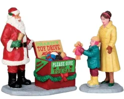 52347 - A Season Of Giving, Set Of 2 - Lemax Christmas Figurines