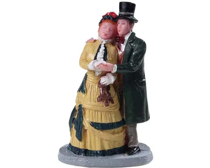 92772 - Dickens Couple - Lemax Figurines