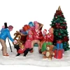 53217 - Festive Family Photo - Lemax Christmas Village Table Pieces