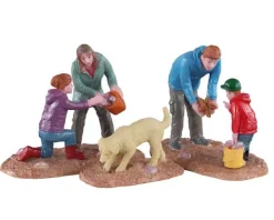 02946 - Looking For Seashells, Set Of 3 - Lemax Figurines