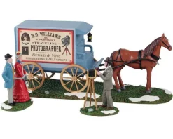 13561 - Traveling Photographer Wagon, Set Of 3 - Lemax Table Pieces