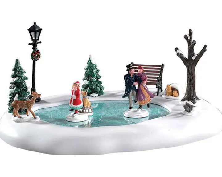 94527 - Victorian Skaters, Battery-Operated (4.5-Volt) - Lemax Table Pieces