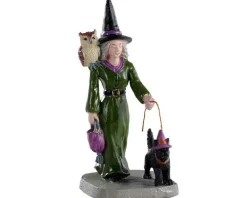 02906 - Witch Shopping - Lemax Spooky Town Figurines